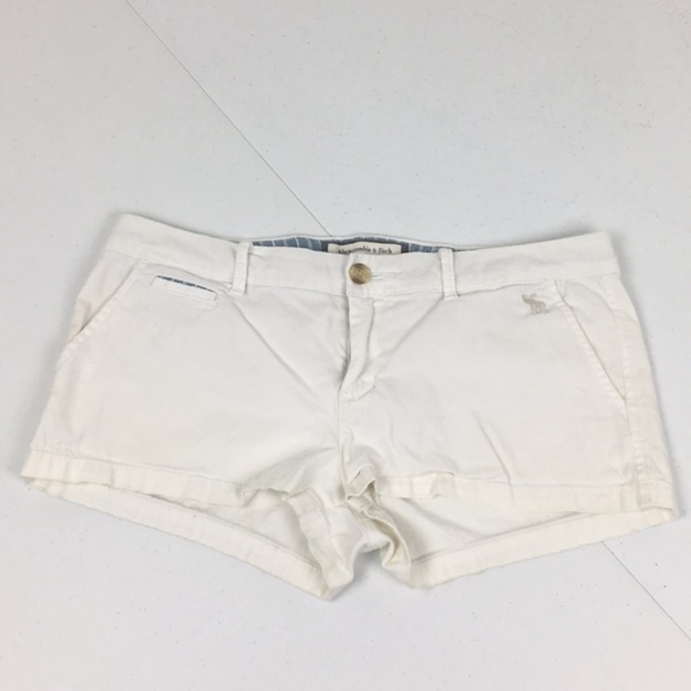 Abercrombie & Fitch White Shorts 6 Stretch A&F